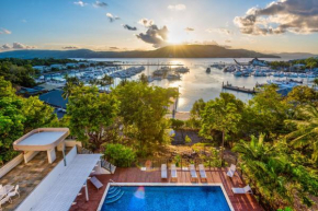 Yacht Harbour Tower 2, Hamilton Island - Million Dollar Views, Buggy & Valet Service